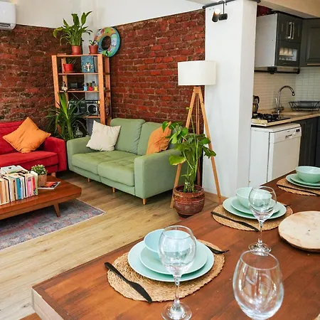 Apartment Galata Garden -1